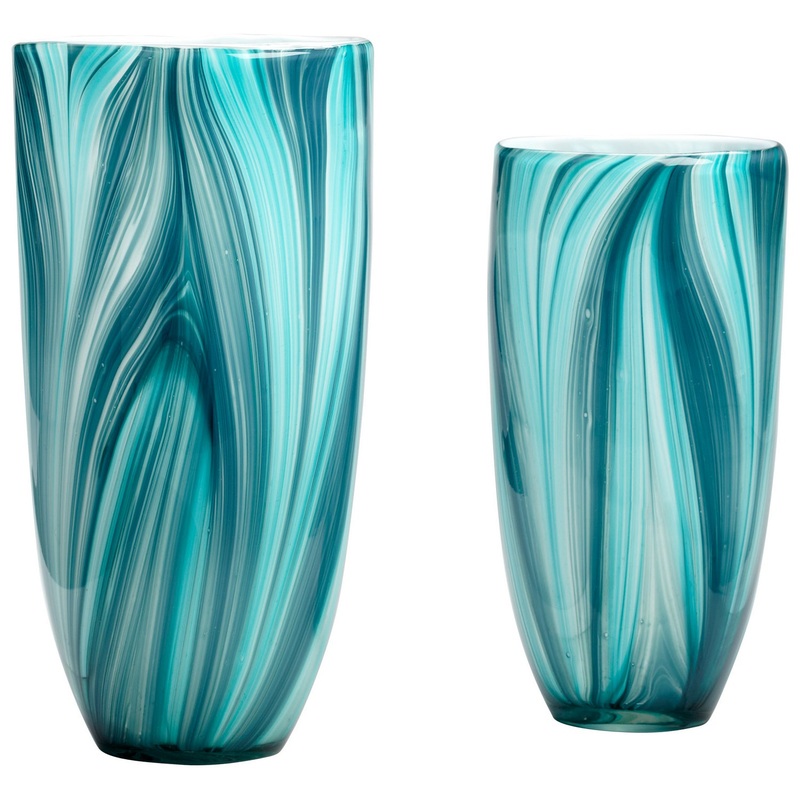 Turin Vase in Turquoise Blue