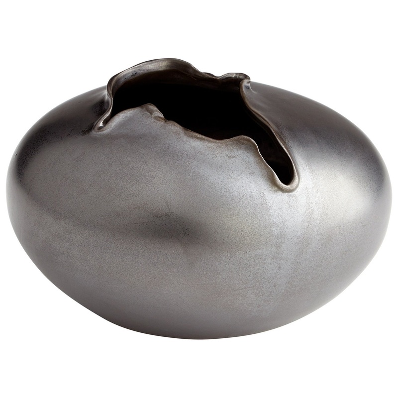 Tambora Vase in Black Metal