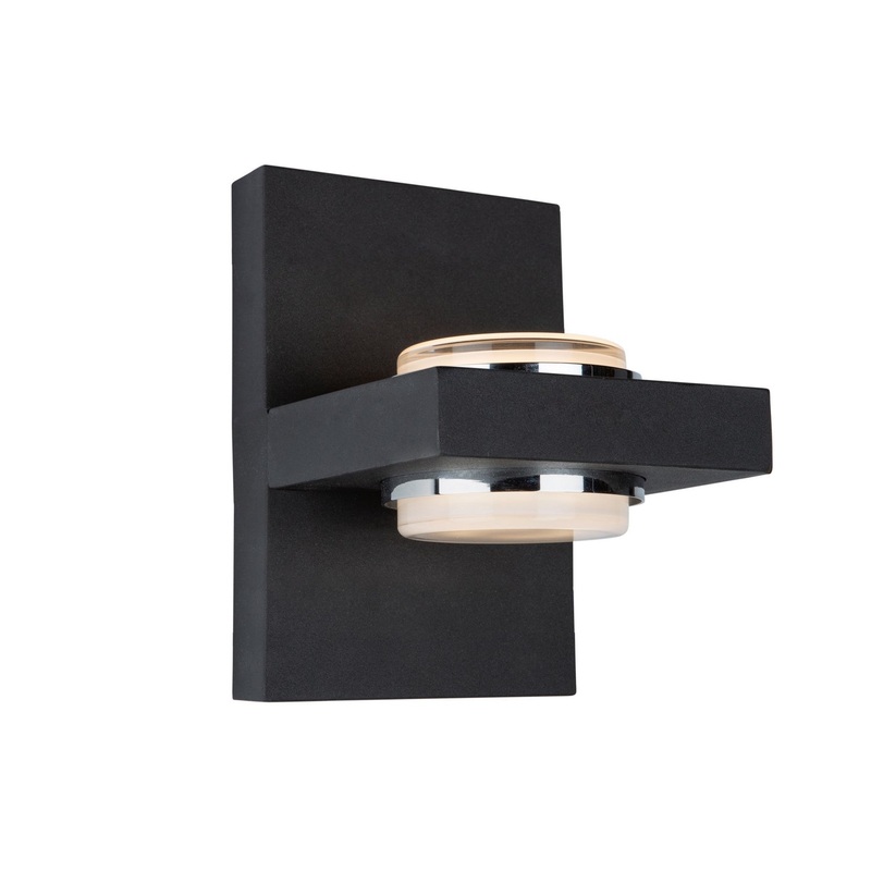 Cruz LED Outdoor Wall Mount in Matte Black