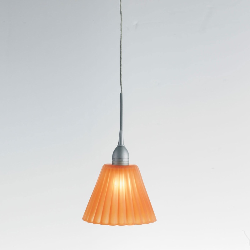 Pleat Head Amber in Amber